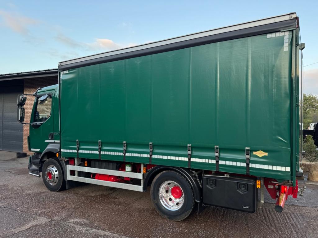 Volvo FL250 4x2 14 Ton lorry