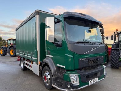 Volvo FL250 4x2 14 Ton lorry