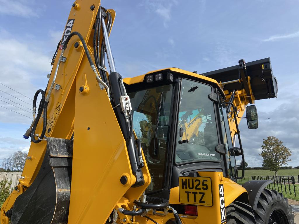 JCB 4CX Groundworker Pro
