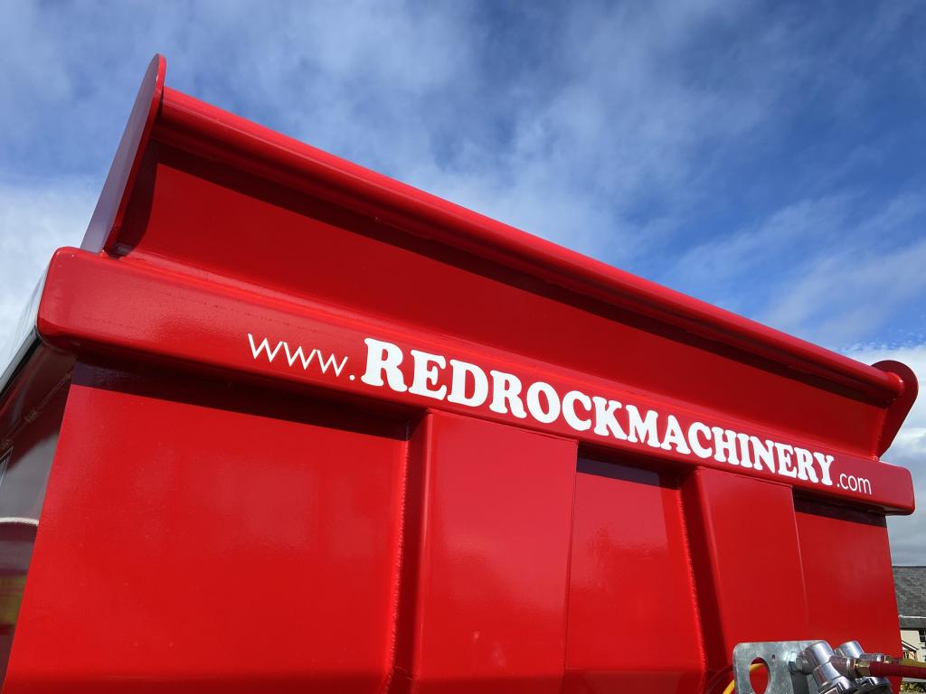 Redrock 20 ton half pipe dump trailer