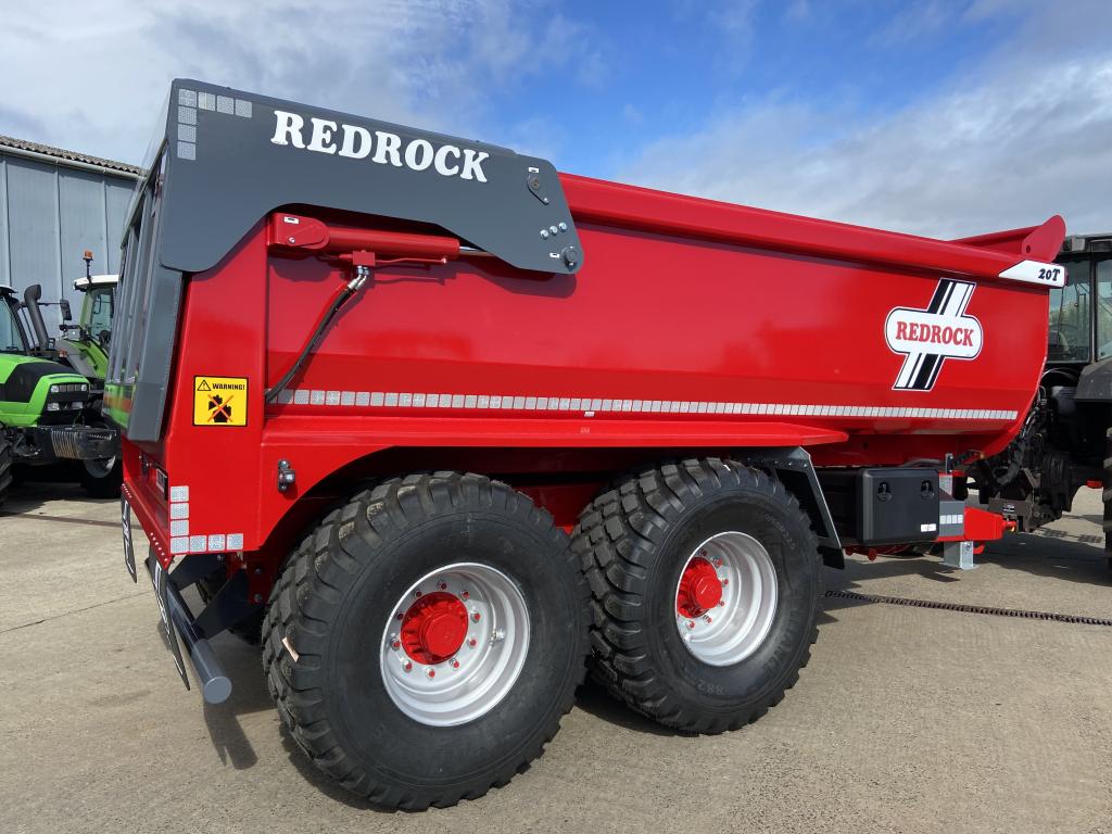 Redrock 20 ton half pipe dump trailer