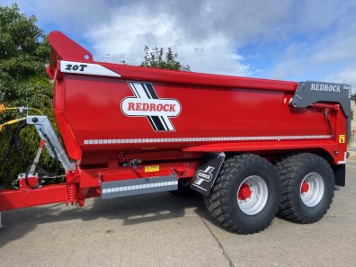 Redrock 20 ton half pipe dump trailer