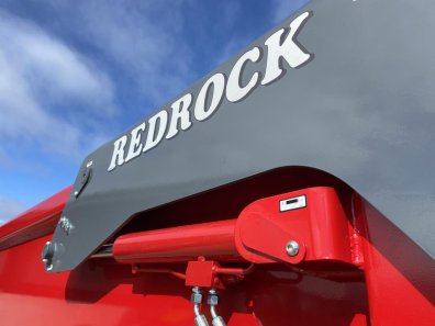 Redrock 20 ton half pipe dump trailer