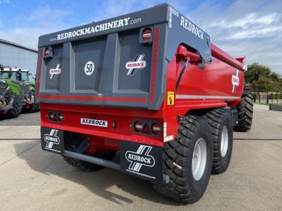 Redrock 20 ton half pipe dump trailer