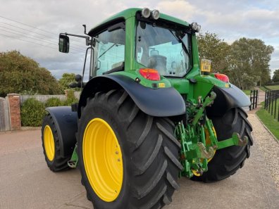 John Deere 6430