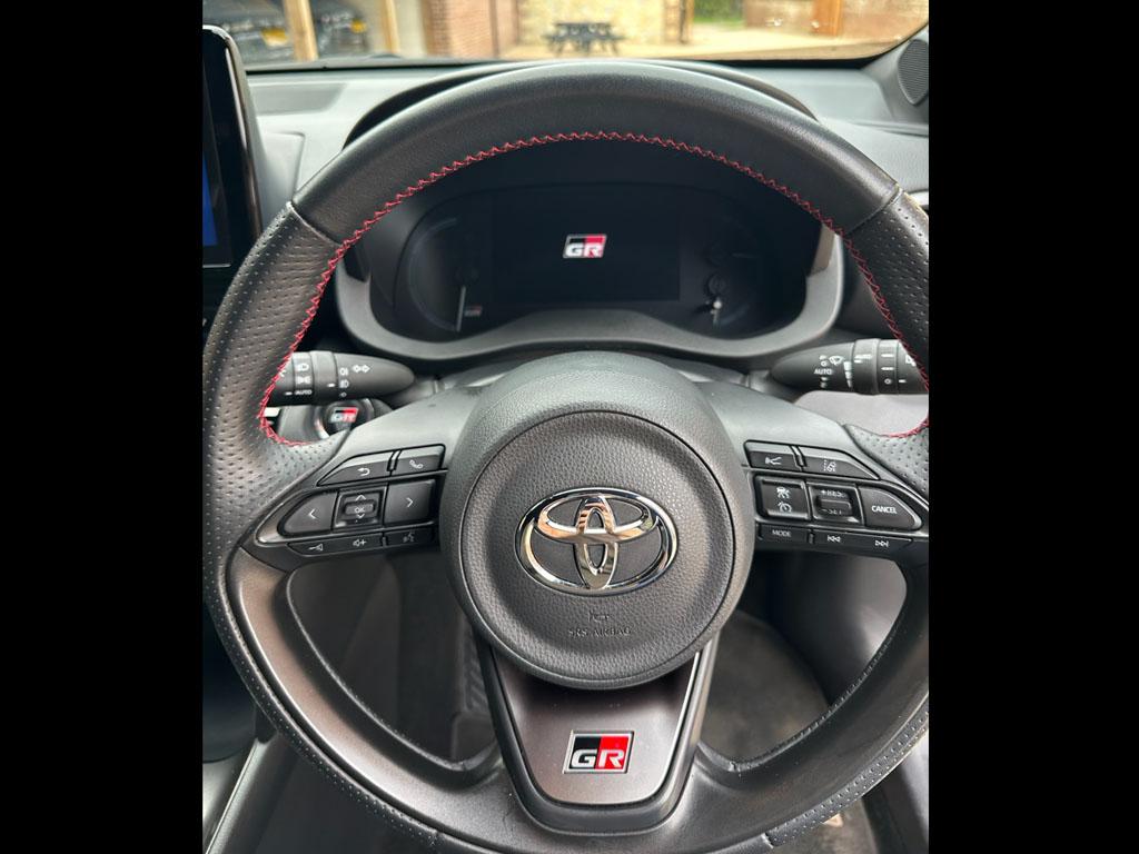 Toyota Yaris Cross GR Sport