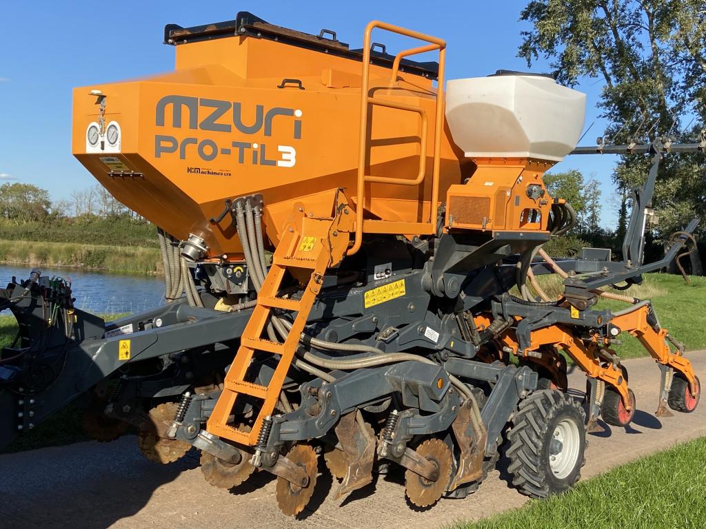 Mzuri Pro Til 3 drill