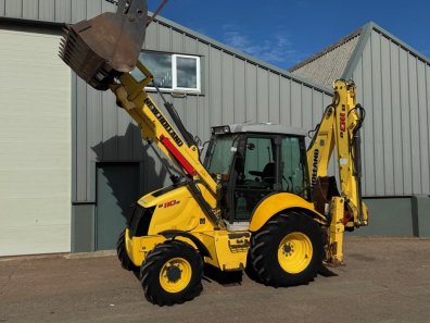 New Holland B110 B wheeled digger