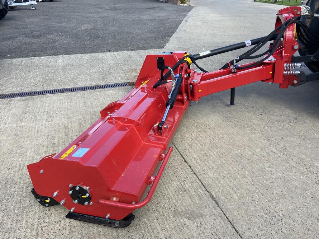 Ingemars 3 point linkage flail topper