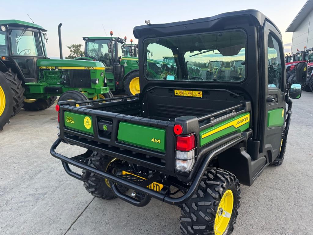 John Deere 865 Gator