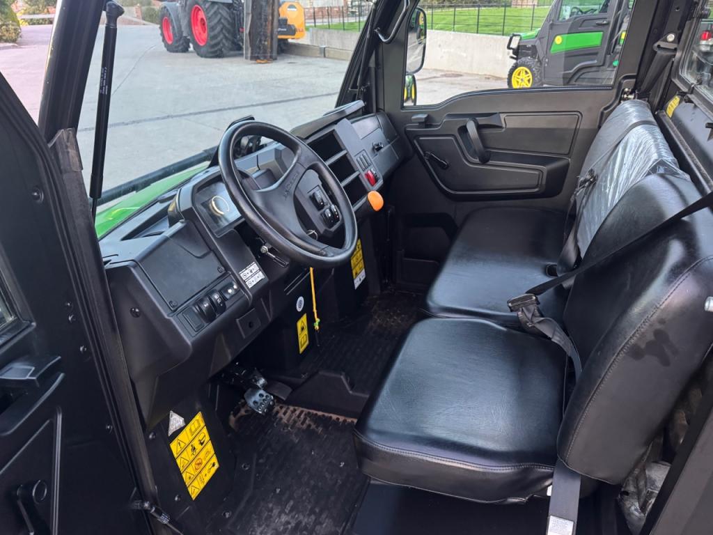 John Deere 865 Gator
