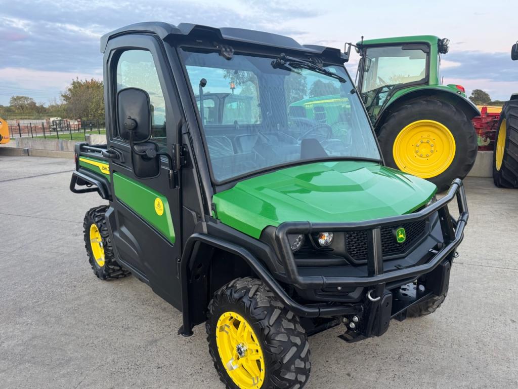 John Deere 865 Gator
