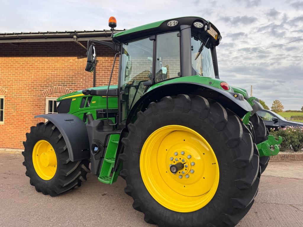 John Deere 6M 185