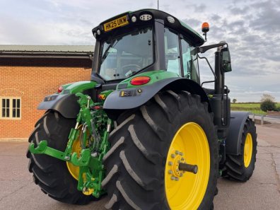 John Deere 6M 185