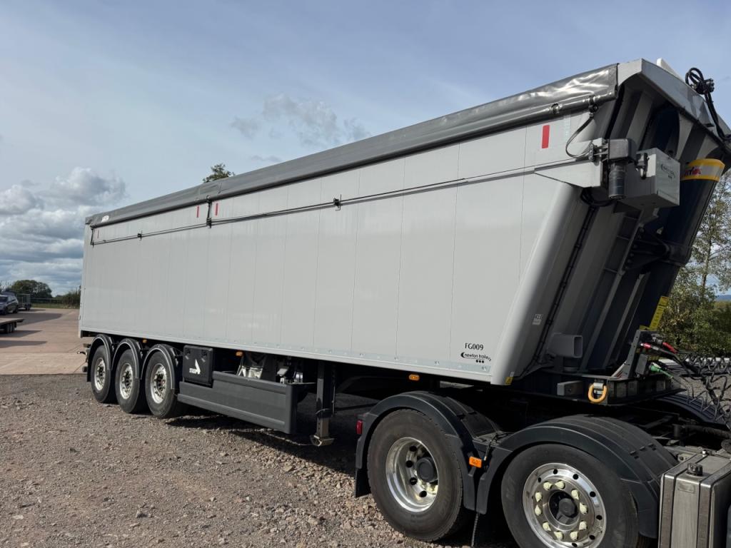 STAS bulk trailer