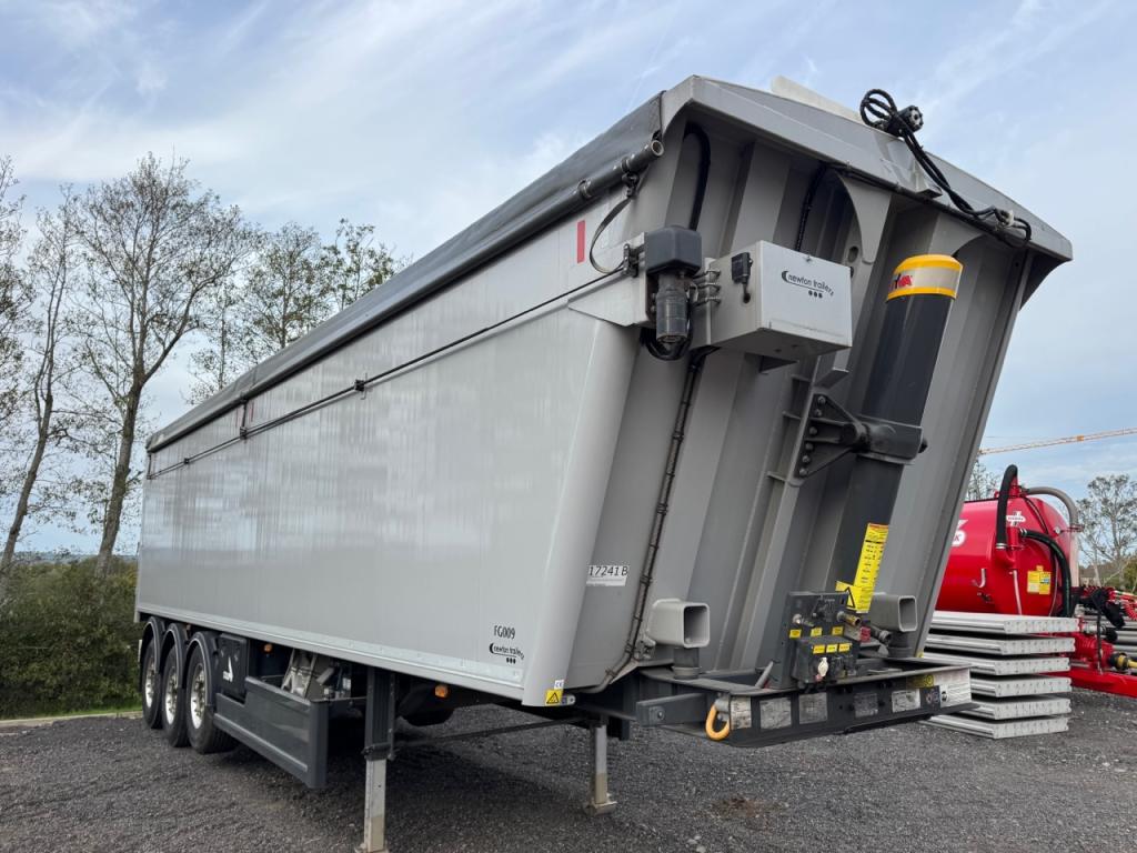 STAS bulk trailer