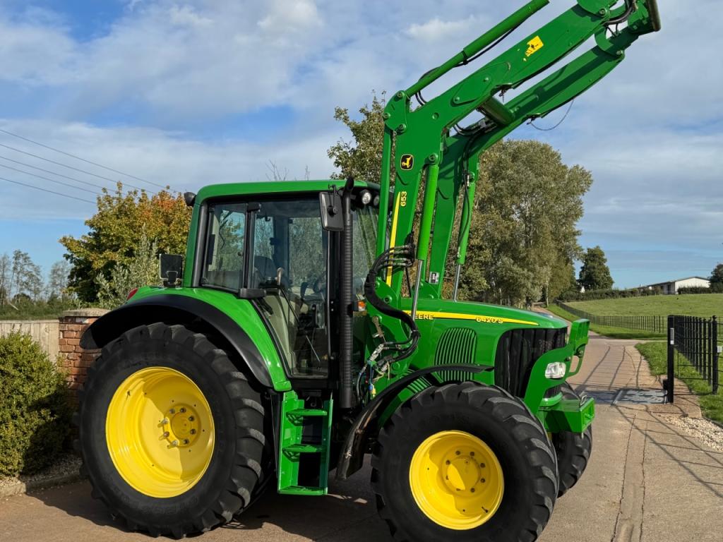 John Deere 6420S