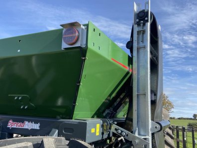 SpreadPoint TF-7 Gravel Cart