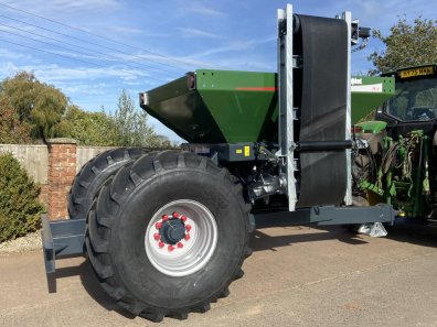SpreadPoint TF-7 Gravel Cart