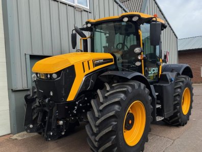 JCB 4220 iCON