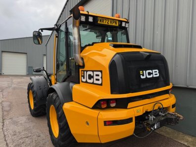 JCB 320S