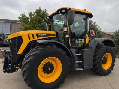 JCB 4220 iCON