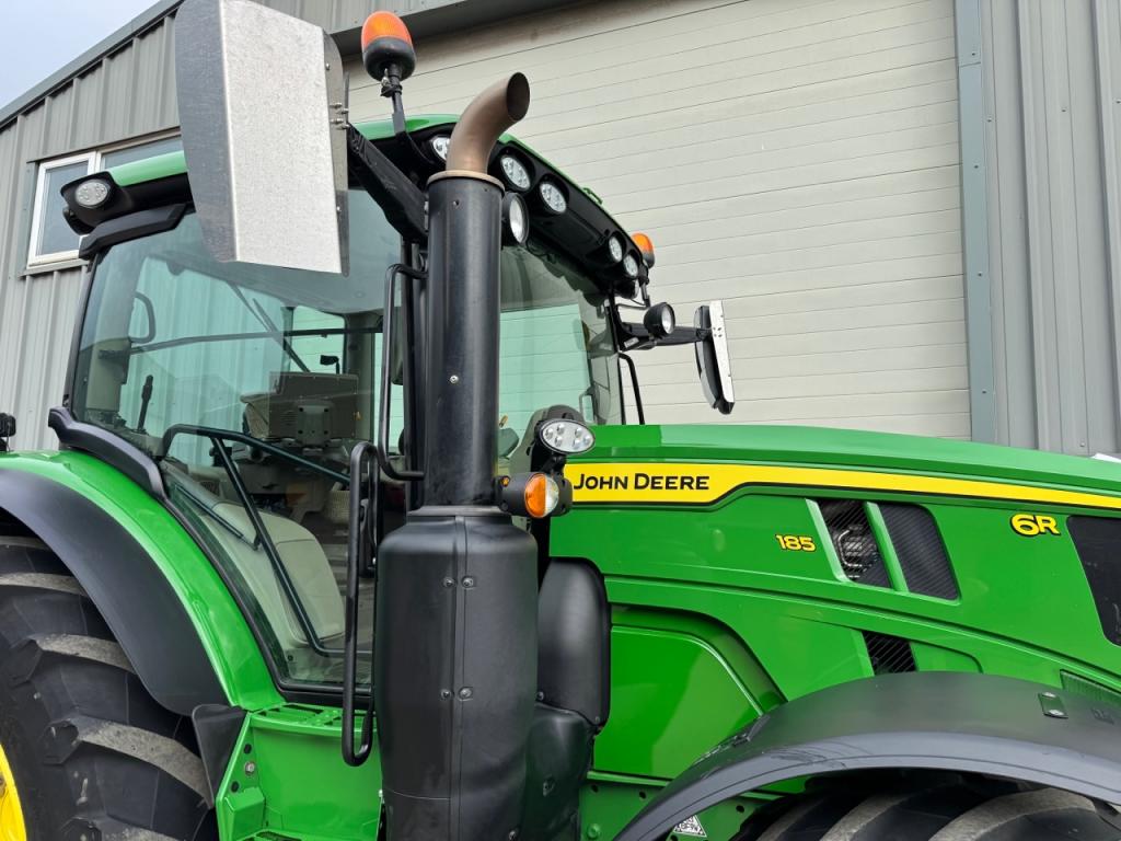 John Deere 6R 185