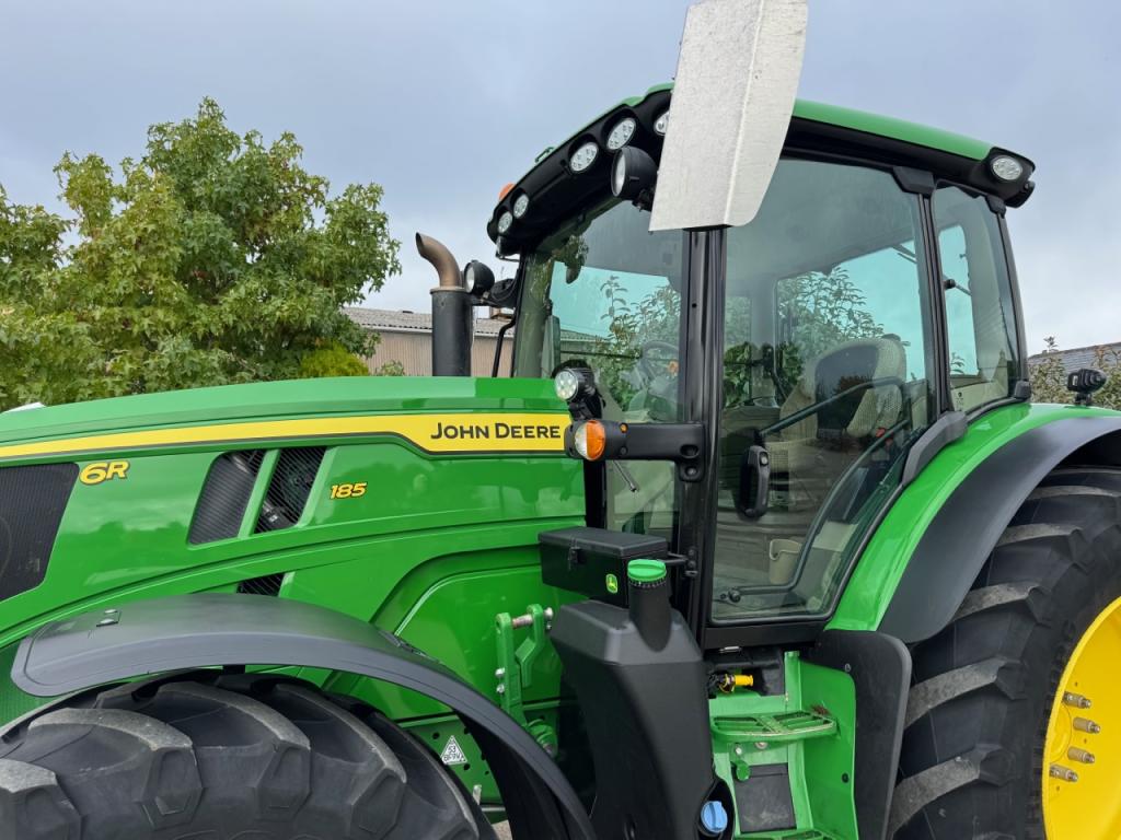 John Deere 6R 185