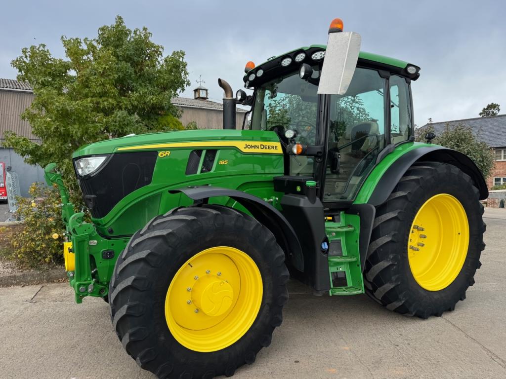John Deere 6R 185
