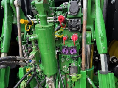 John Deere 6R 185