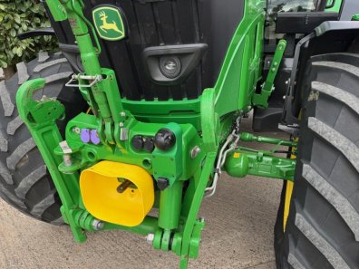 John Deere 6R 185
