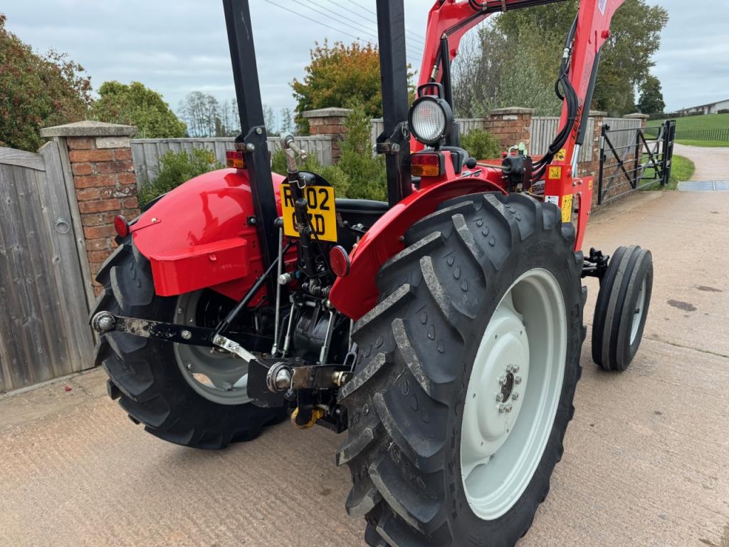 Massey Ferguson 230