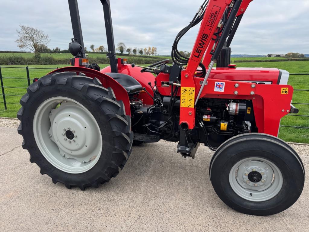 Massey Ferguson 230