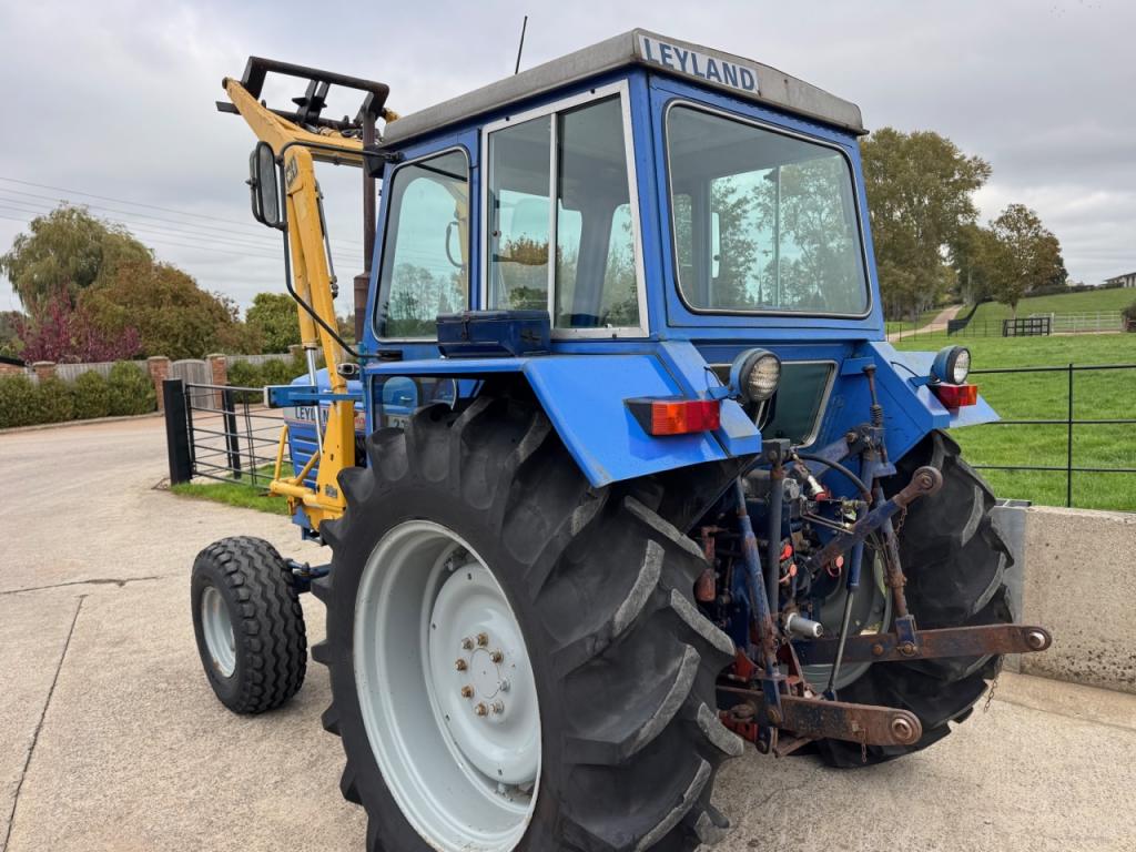 Leyland Synchro 272