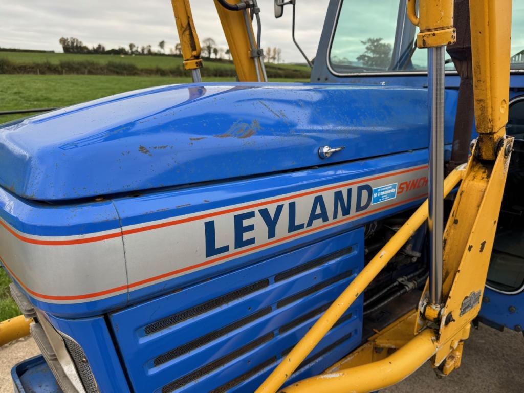 Leyland Synchro 272