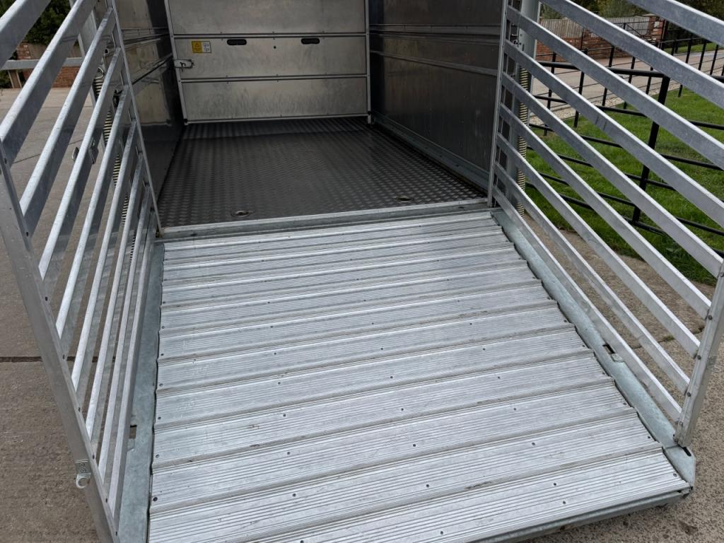 Ifor Williams DP 120S 14ft cattle trailer