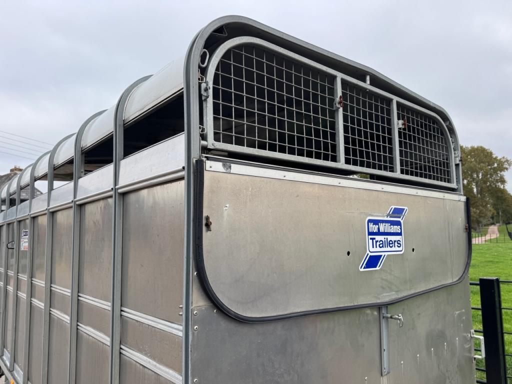Ifor Williams DP 120S 14ft cattle trailer
