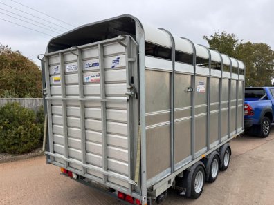 Ifor Williams DP 120S 14ft cattle trailer