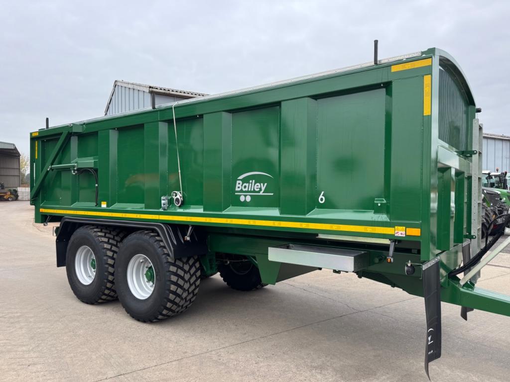 Bailey 16 ton TB grain trailer
