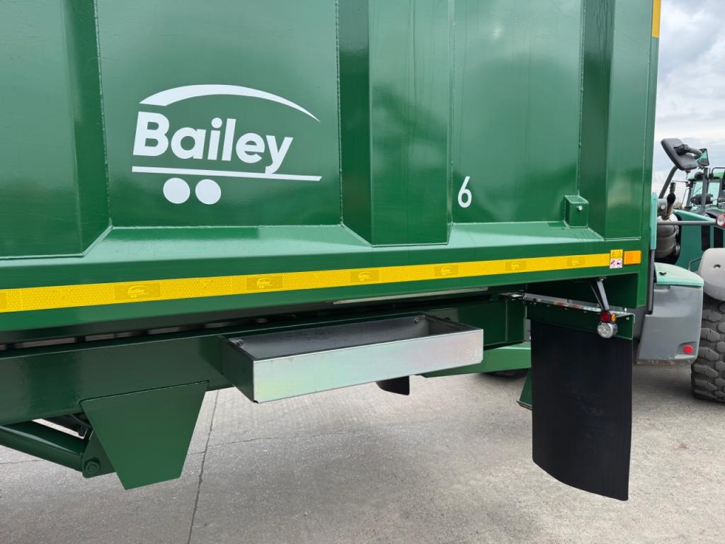 Bailey 16 ton TB grain trailer