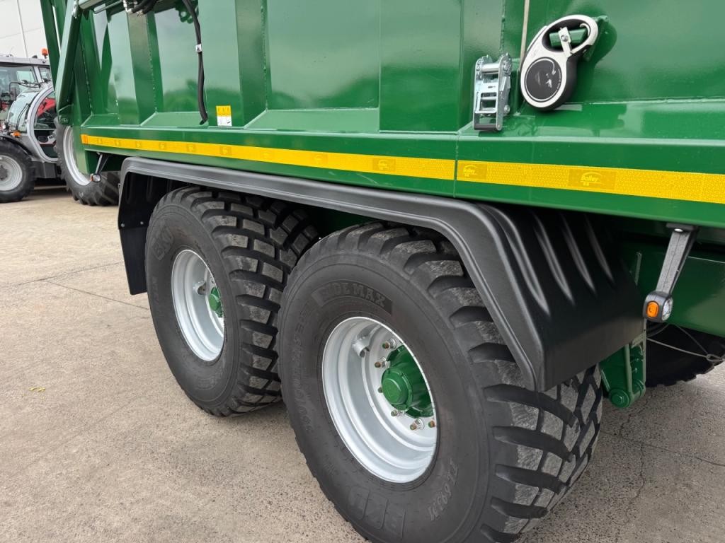 Bailey 16 ton TB grain trailer
