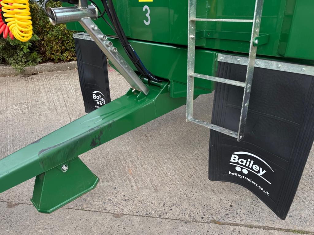 Bailey 16 ton TB grain trailer