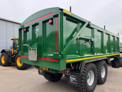 Bailey 16 ton TB grain trailer