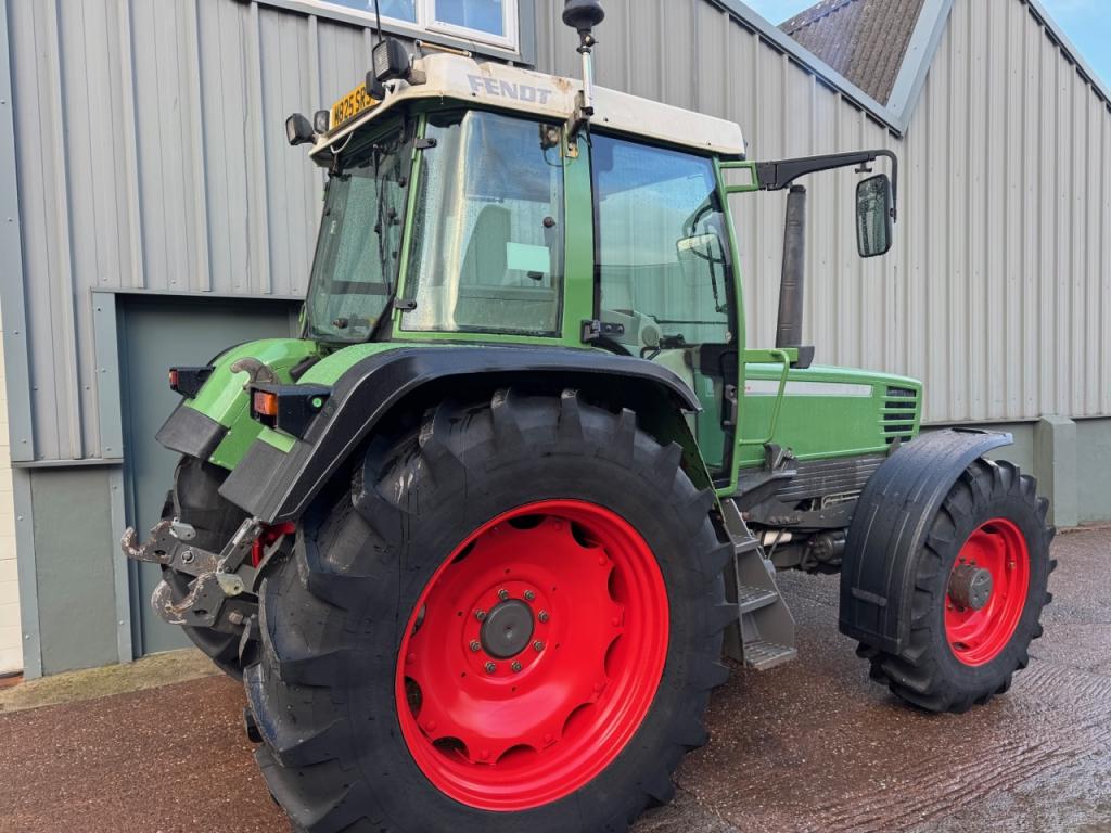Fendt Favorit 512C