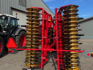 Vaderstad Cultus HD 425