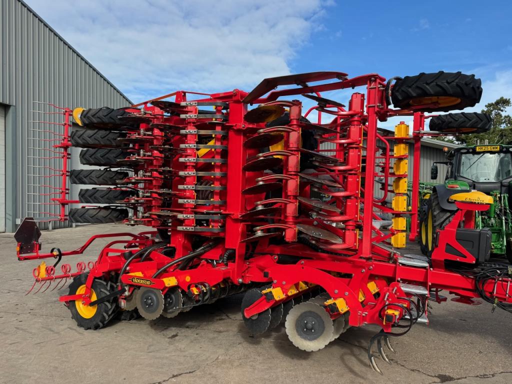 Vaderstad Rapid A600S 6 Metre drill
