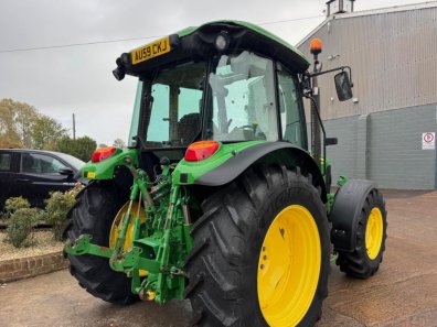 John Deere 5100R