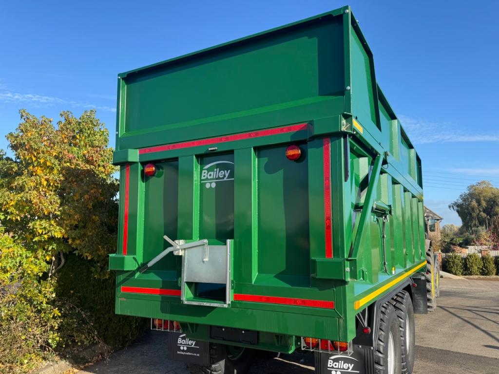 Bailey 16 ton TB silage trailer