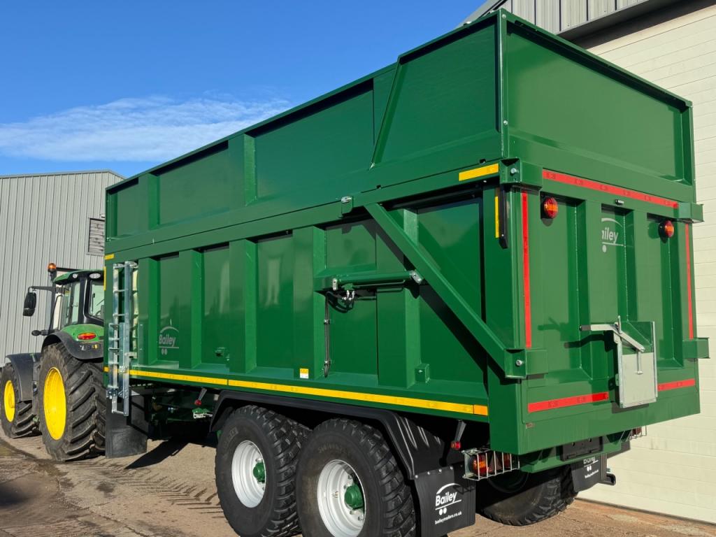 Bailey 16 ton TB silage trailer