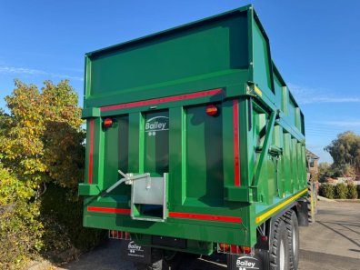 Bailey 16 ton TB silage trailer